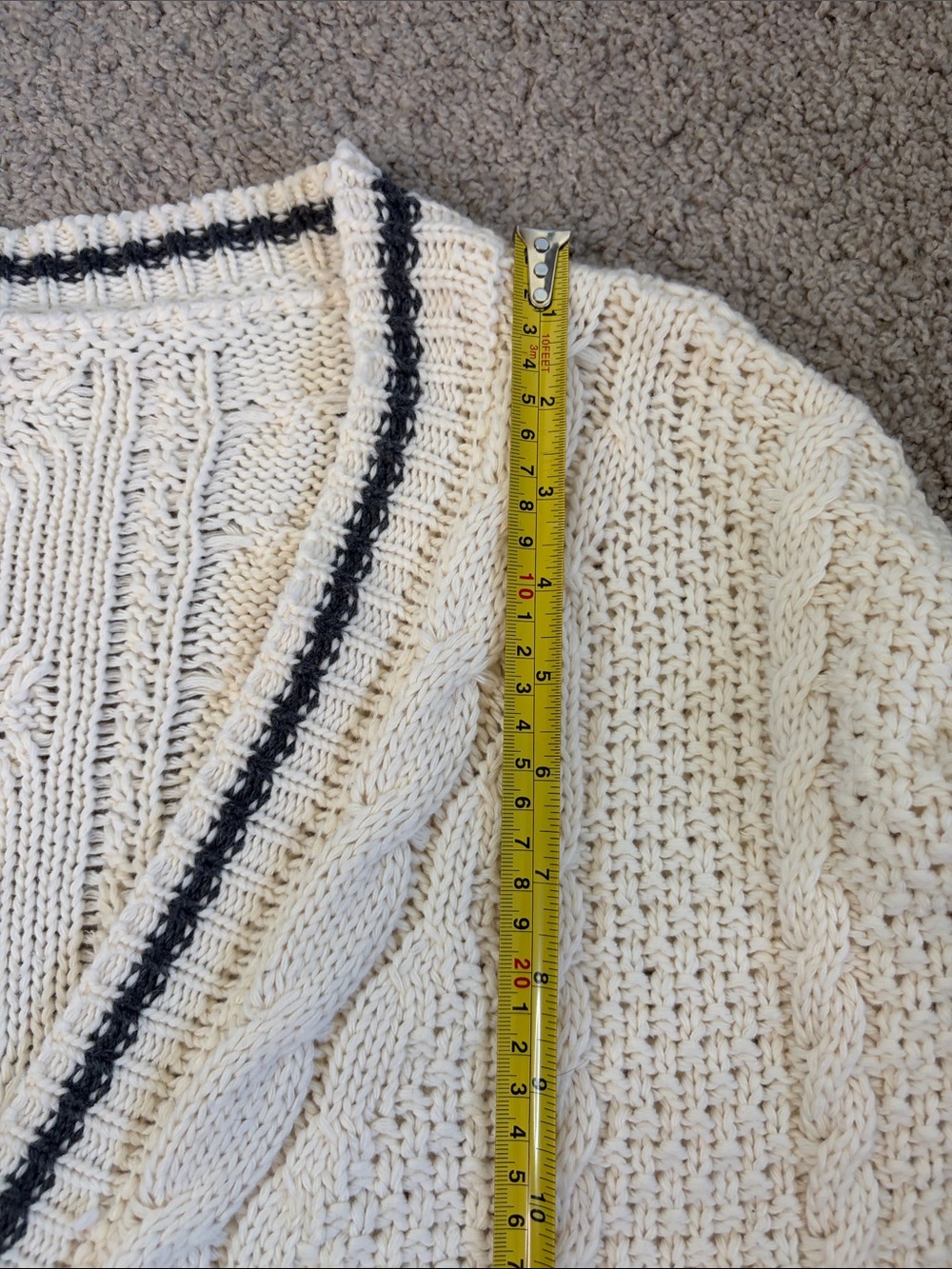 Taylor Swift Folklore Cardigan Sweater Cableknit Cream Gray Silver Stars XL/2XL - Picture 7 of 11